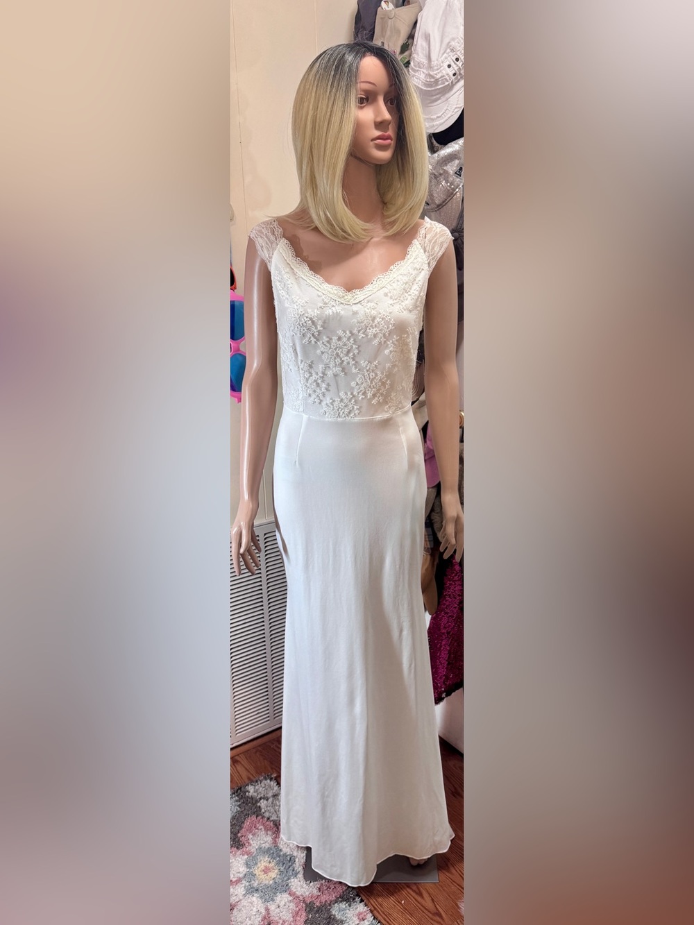 Wedding / White Party Dress size M (4-6) NWT!